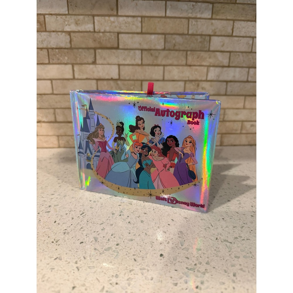 Disneyland Resort Disney Princess Official Autograph Book